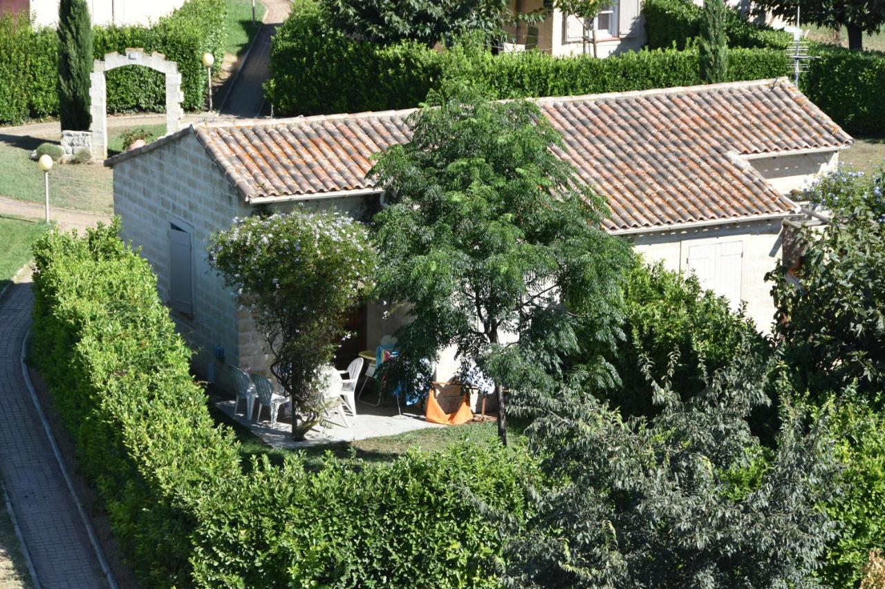 Residence Vacances Fontenelle Raphèle Exteriör bild